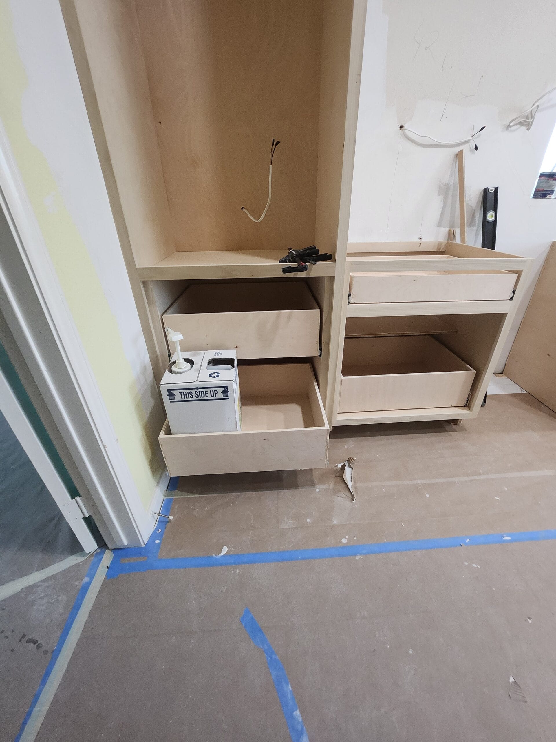 Remodeling kitchen cabinets