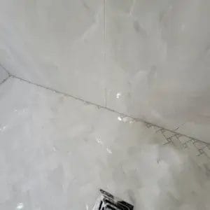 bathroom shiny stiles